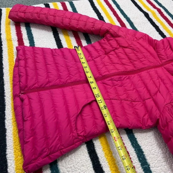 Lululemon Pack It Down Puffer Jacket in Calypso Pink, Size 4 - Picture 4 of 13
